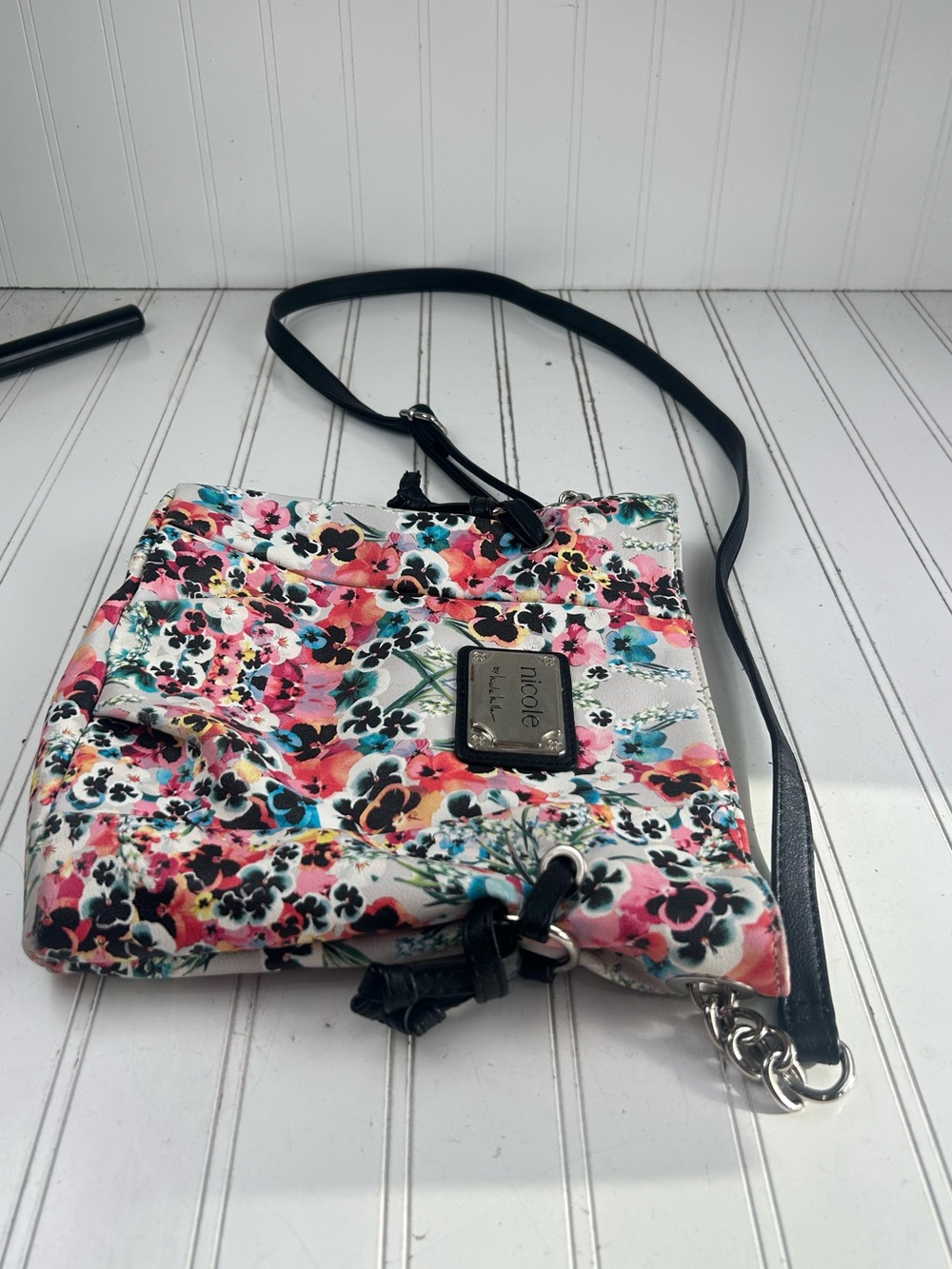 Nicole by Nicole Miller Vintage Y2K Mulyi Floral Shoulder Bag Black Strap - Picture 8 of 12